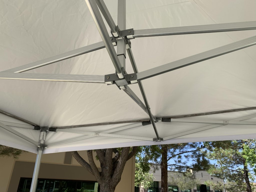 Pop-Up Tent Center mast and corner